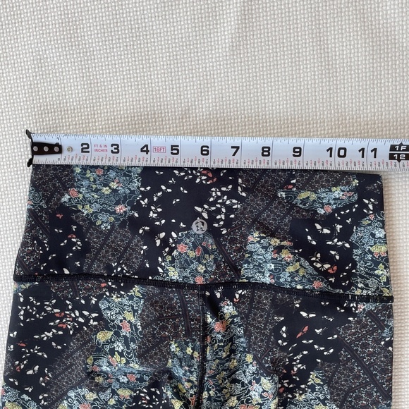 Lululemon Wunder Under Hi-Rise 7/8 Tight *25" - Size 8 - Picture 5 of 6